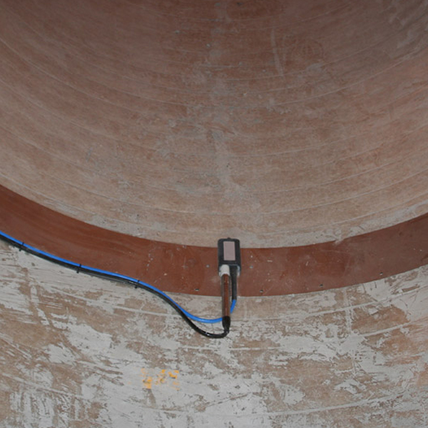 Installation inside large pipe